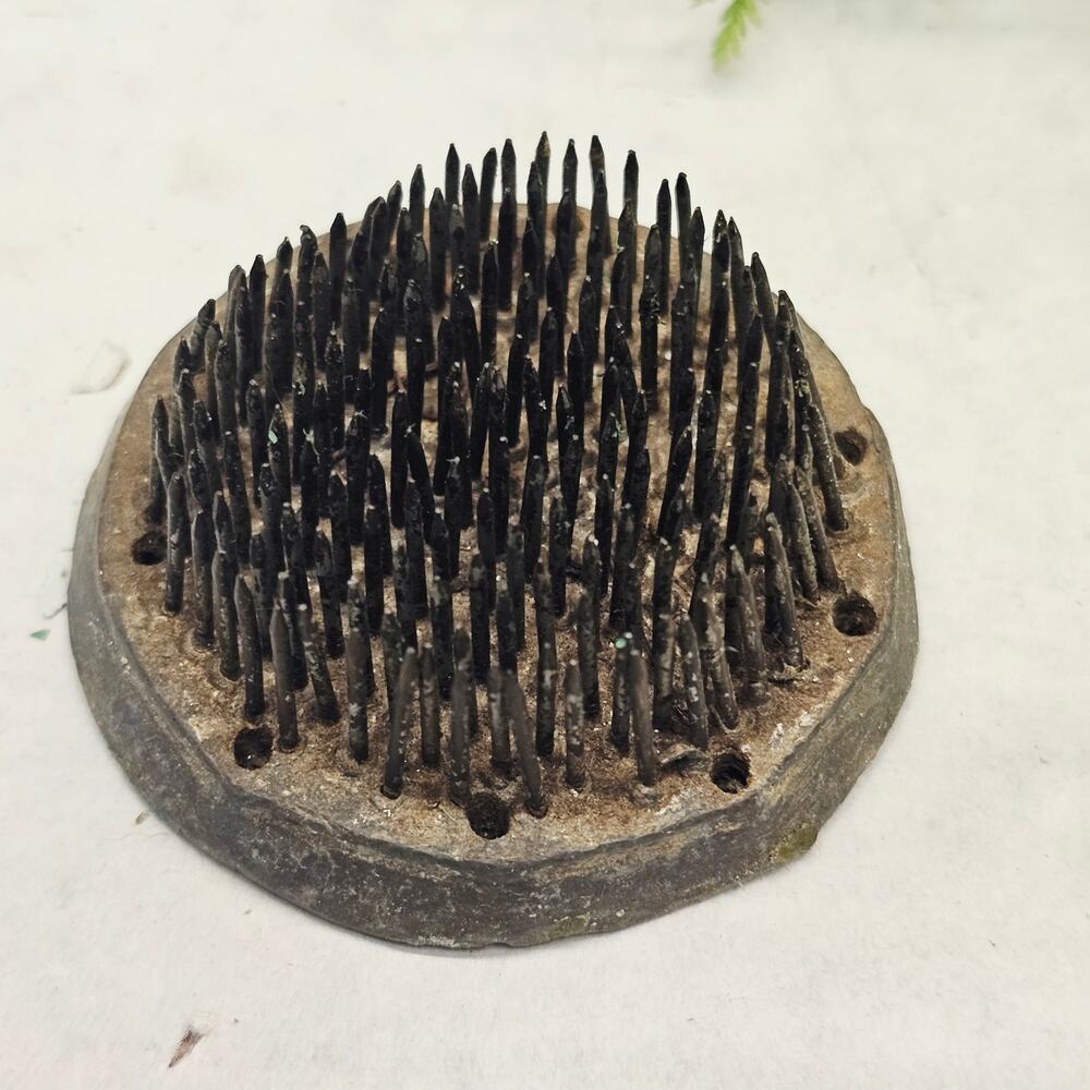 Vintage Metal Flower Frog Pins Spikes Floral Stem Holder Arranging Round 2.25"